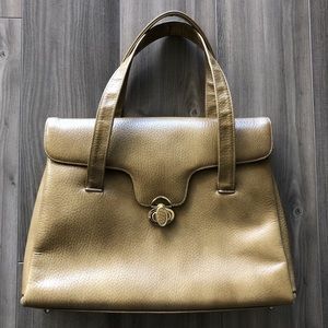 ⭐️ Authentic vintage 1960s leather handbag